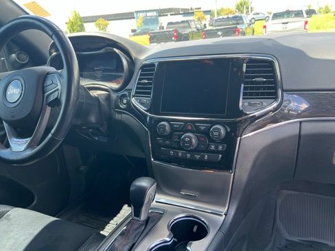 Used 2021 Jeep Grand Cherokee Trailhawk AWD/4WD image 10
