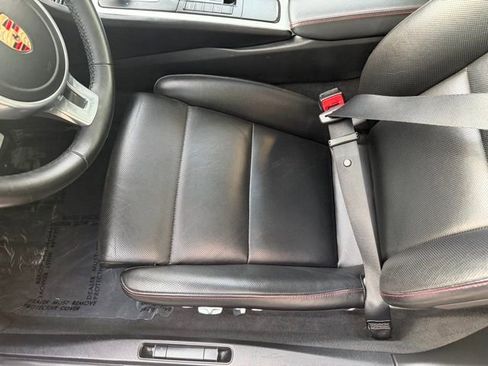 Used 2014 Porsche 911 Turbo image 16