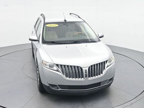 Used 2015 Lincoln MKX FWD w/ Equipment Group 101A image 21