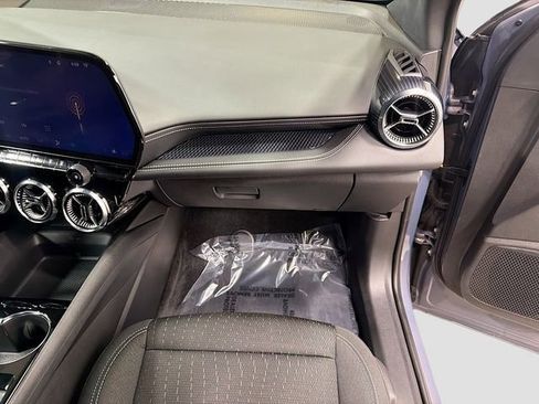 Used 2025 Chevrolet Blazer EV LT image 16