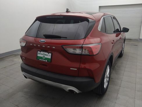 Used 2020 Ford Escape SE FWD image 7