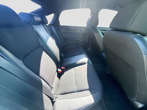 Used 2023 Honda Civic Sport image 25