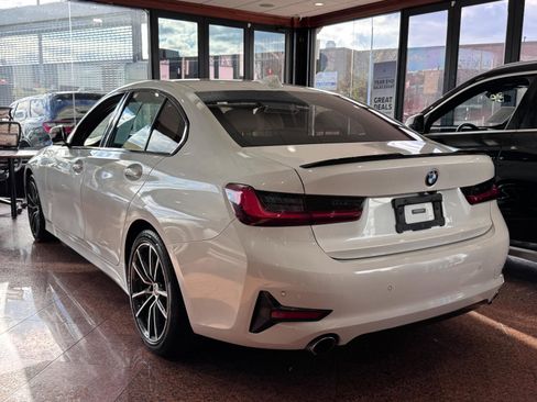 Used 2022 BMW 330i Sedan image 6
