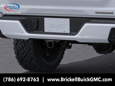 New 2025 GMC Canyon Elevation w/ Convenience Package image 14