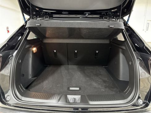 Used 2024 Chevrolet Trax ACTIV w/ Driver Confidence Package image 23