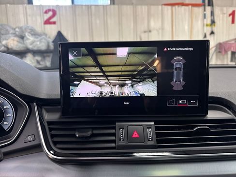 Used 2025 Audi Q5 2.0T Premium w/ Convenience Plus Package image 26