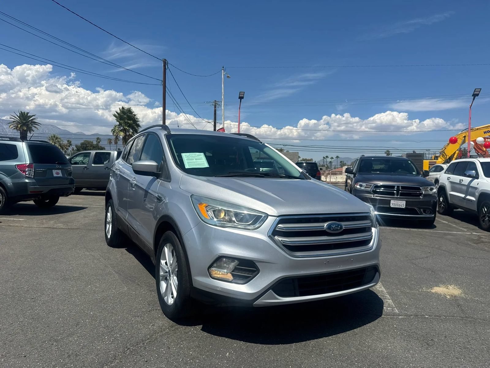 Used 2017 Ford Escape SE w/ Equipment Group 201A FWD image 11