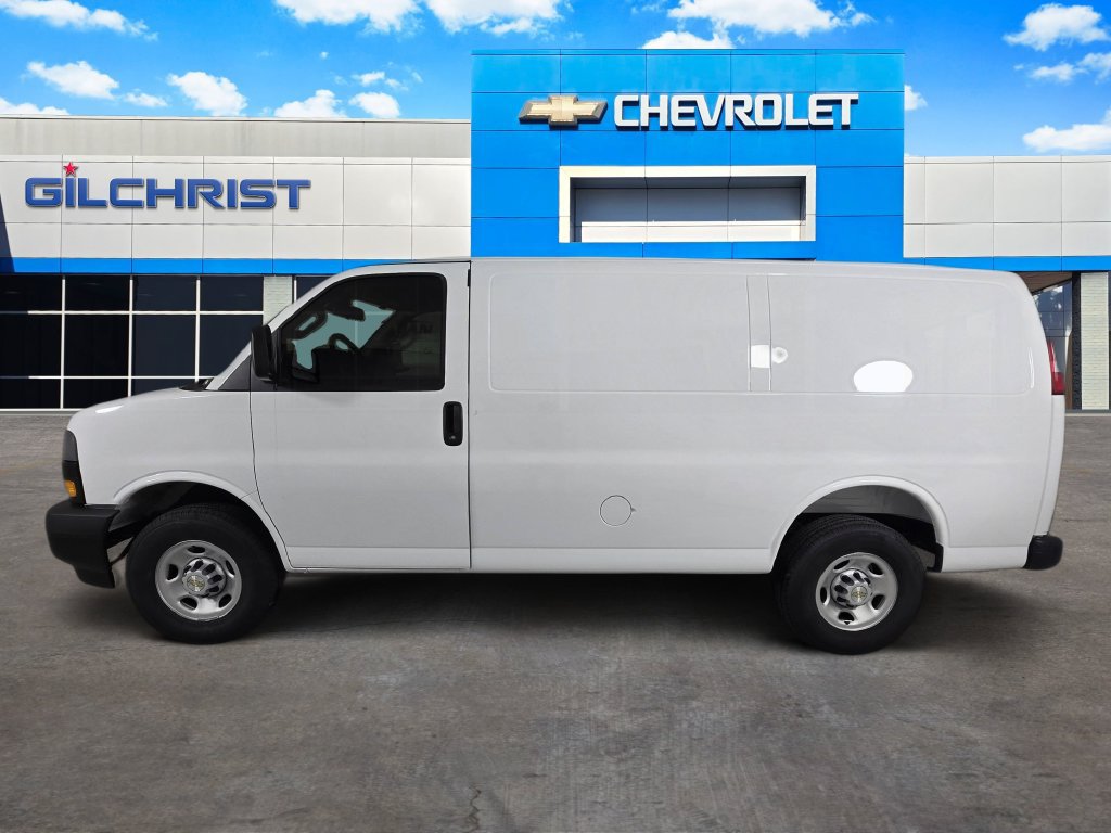 New 2026 Chevrolet Express 2500 w/ Communications Package RWD image 5