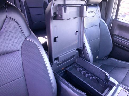 Certified 2019 Ford F150 Raptor w/ Equipment Group 801A Mid image 15