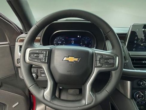 Used 2024 Chevrolet Suburban Premier w/ Premium Package AWD/4WD image 11