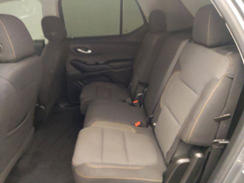 Used 2020 Chevrolet Traverse LS FWD image 18