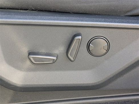 Used 2025 Ford F150 XLT w/ Equipment Group 302A MID image 18