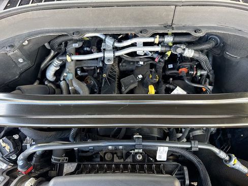 Used 2021 Ford Explorer Limited image 33