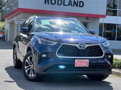 Used 2023 Toyota Highlander XLE