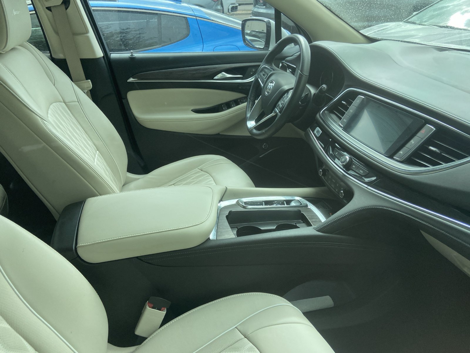 Used 2024 Buick Enclave Avenir w/ Avenir Technology Package AWD/4WD image 6