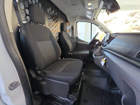Used 2025 Ford Transit 250 Low Roof w/ Exterior Upgrade Package RWD image 27