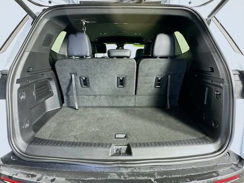 Used 2026 Buick Enclave Preferred FWD image 32