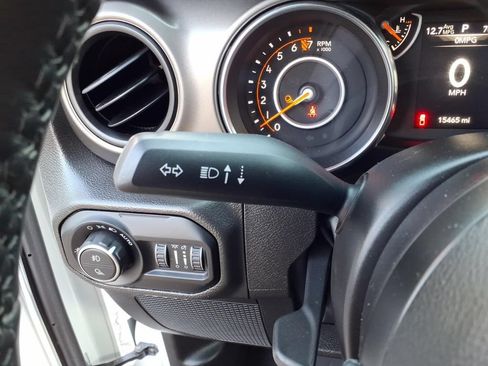 Used 2022 Jeep Gladiator Sport AWD/4WD image 22