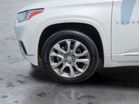 Used 2020 Chevrolet Traverse Premier AWD/4WD image 97