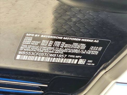 Used 2026 BMW iX xDrive60 AWD/4WD image 18