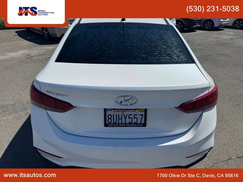 Used 2021 Hyundai Accent SE FWD image 4