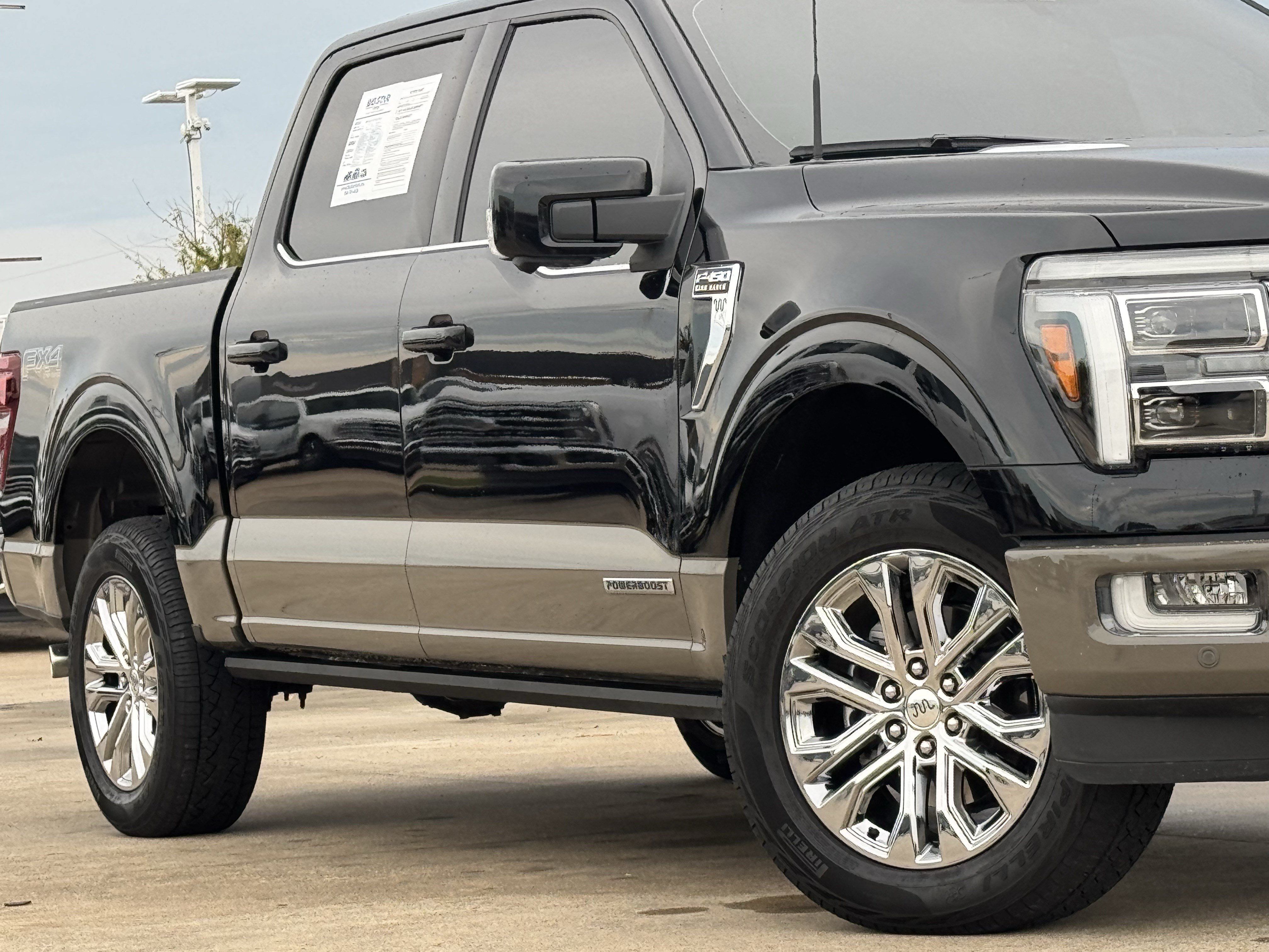 Used 2025 Ford F150 King Ranch w/ FX4 Off-Road Package AWD/4WD image 3