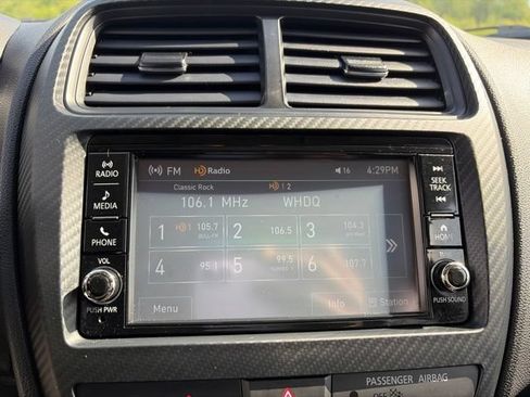 Used 2024 Mitsubishi Outlander Sport ES AWD/4WD image 19