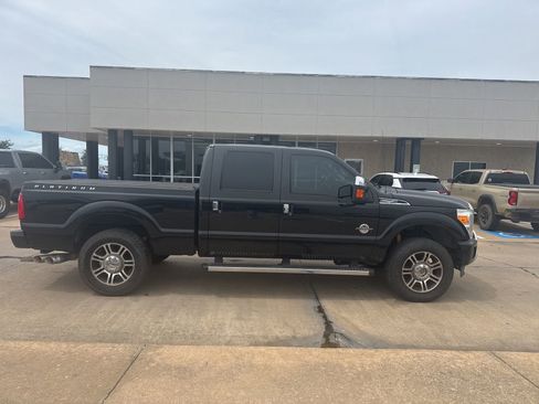 Used 2015 Ford F250 Platinum AWD/4WD image 4