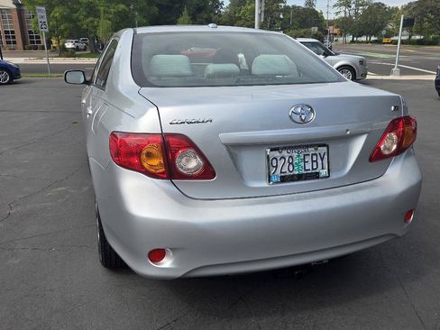 Used 2009 Toyota Corolla LE FWD image 10