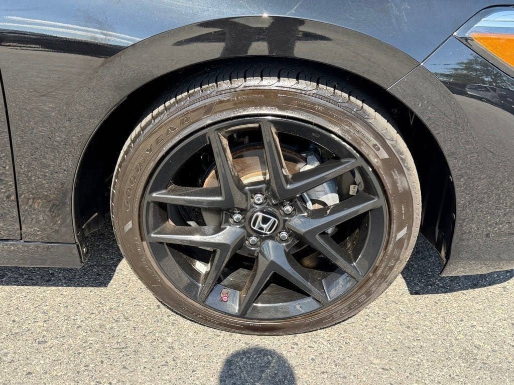 Used 2026 Honda Civic Sport image 15