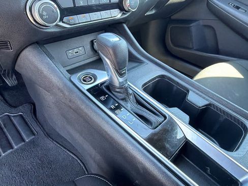 Used 2022 Nissan Sentra SV FWD image 13