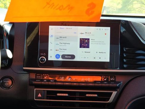 Used 2025 Toyota Camry LE image 13