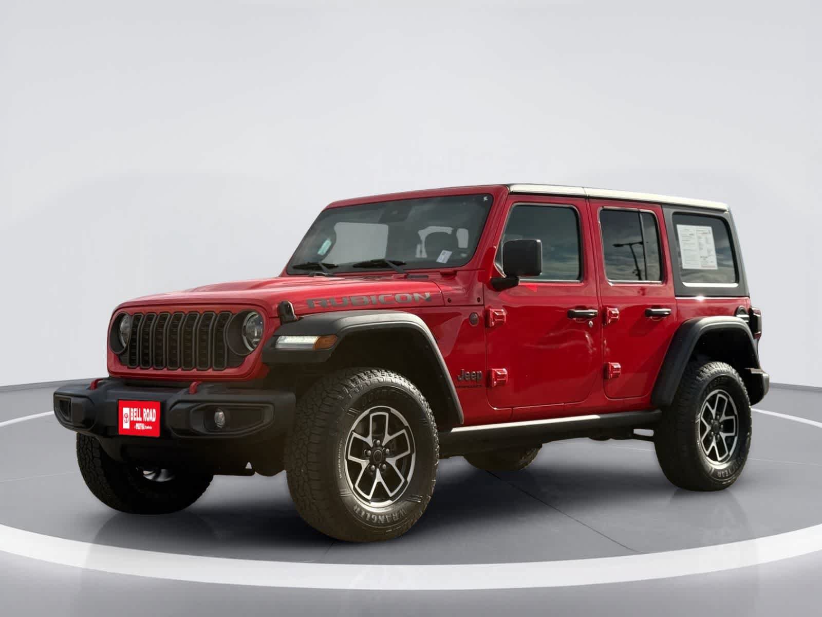 Used 2024 Jeep Wrangler Unlimited Rubicon AWD/4WD image 2
