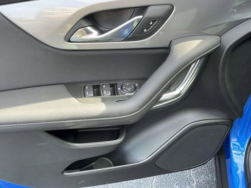 New 2026 Chevrolet Blazer LT image 12