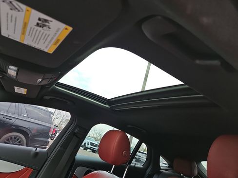 Used 2022 Mercedes-Benz GLC 43 AMG 4MATIC Coupe image 14