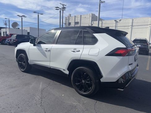 Used 2022 Toyota RAV4 XSE image 12