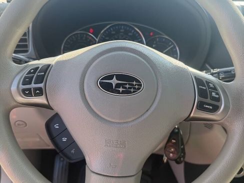 Used 2012 Subaru Forester 2.5X Premium w/ All-Weather Pkg AWD/4WD image 9