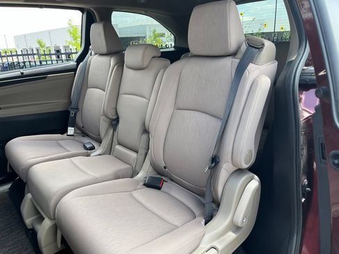 Used 2021 Honda Odyssey EX image 25