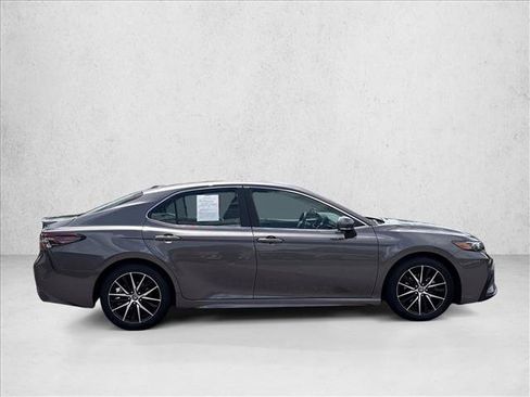 Certified 2023 Toyota Camry SE FWD image 4