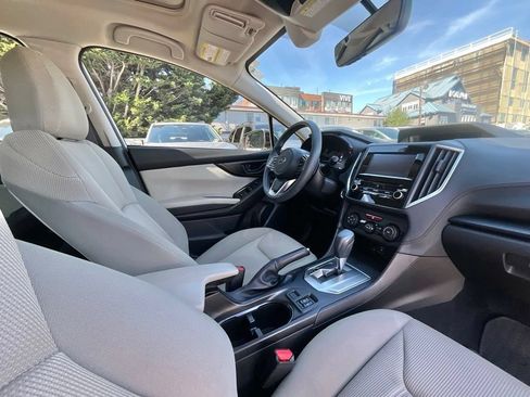 Used 2022 Subaru Impreza 2.0i Premium w/ Popular Package #3 AWD/4WD image 18