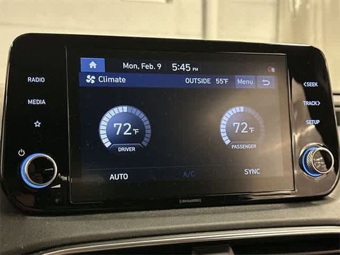 Used 2022 Hyundai Santa Fe SEL w/ Convenience Package image 12