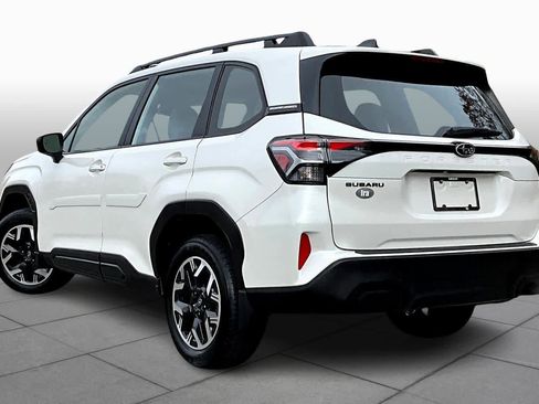 Used 2025 Subaru Forester image 11