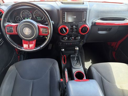 Used 2018 Jeep Wrangler Unlimited Sport S AWD/4WD image 18