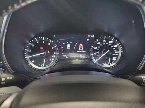 Used 2020 Toyota Highlander Platinum AWD/4WD image 12