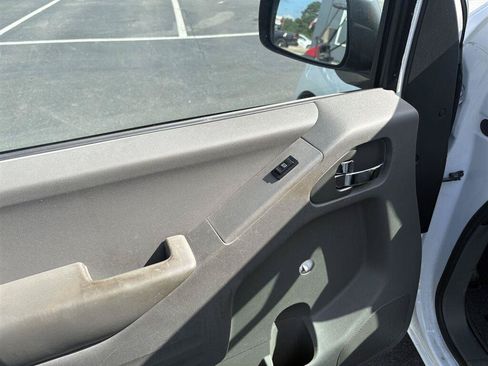 Used 2016 Nissan Frontier S w/ S Preferred Package RWD image 7