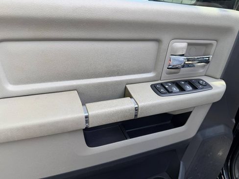 Used 2011 RAM 1500 Big Horn RWD image 5
