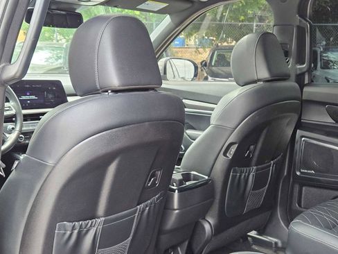 Used 2024 Kia Telluride SX X-Line AWD/4WD image 14