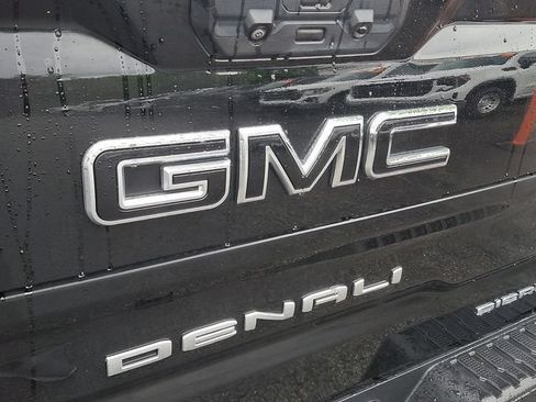 Used 2023 GMC Sierra 1500 Denali w/ Technology Package AWD/4WD image 26