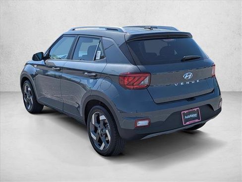 New 2026 Hyundai Venue SEL FWD image 7