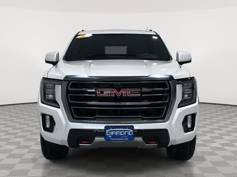 Used 2023 GMC Yukon XL AT4 w/ AT4 Premium Plus Package image 8